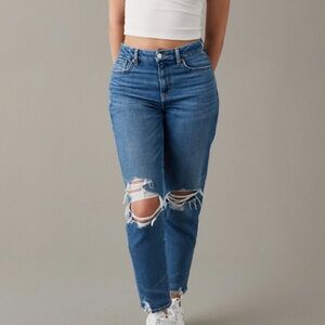 American Eagle Mom Jeans (size women’s 0)